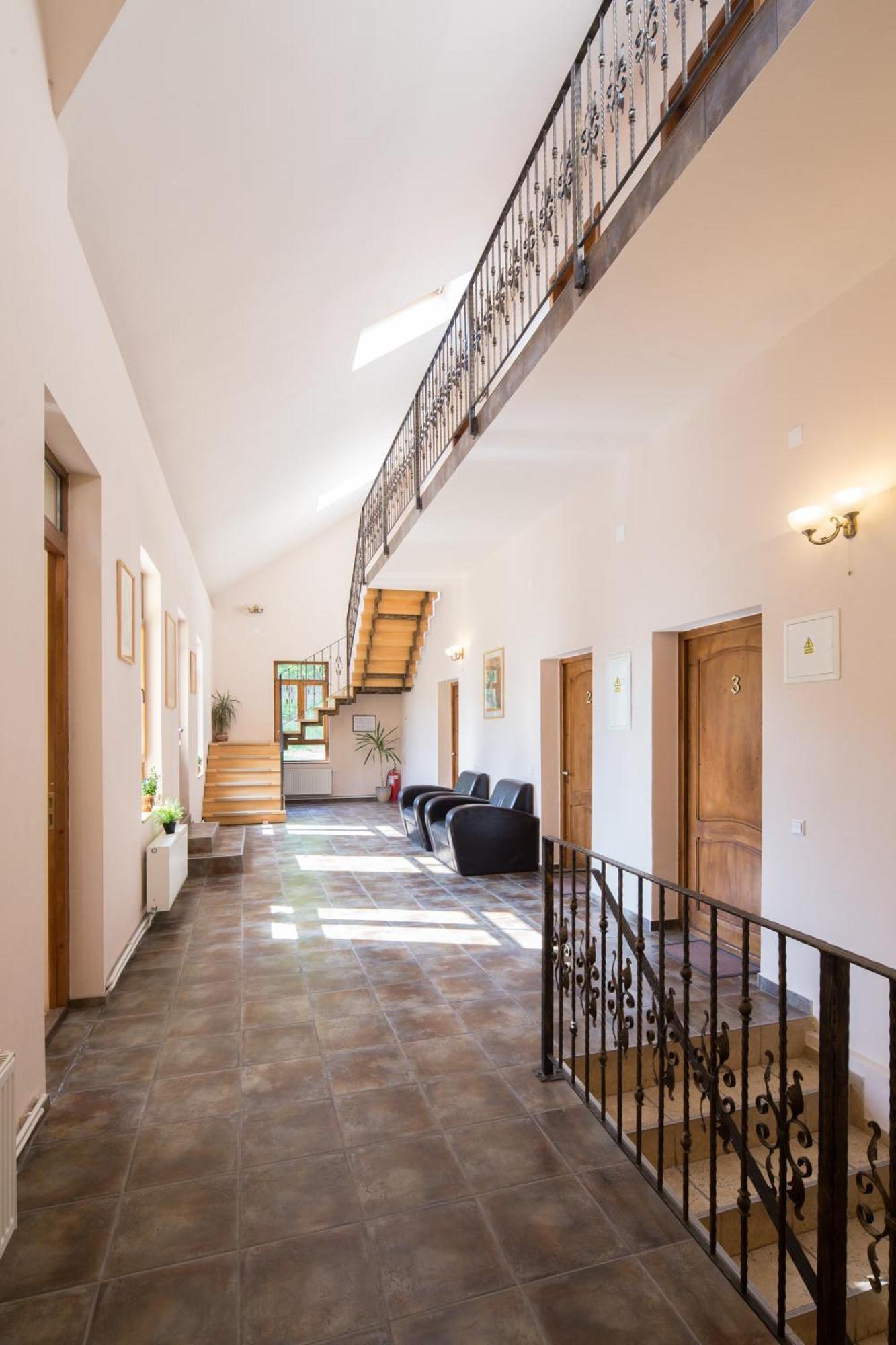 Unglerus Guesthouse Biertan Exterior photo