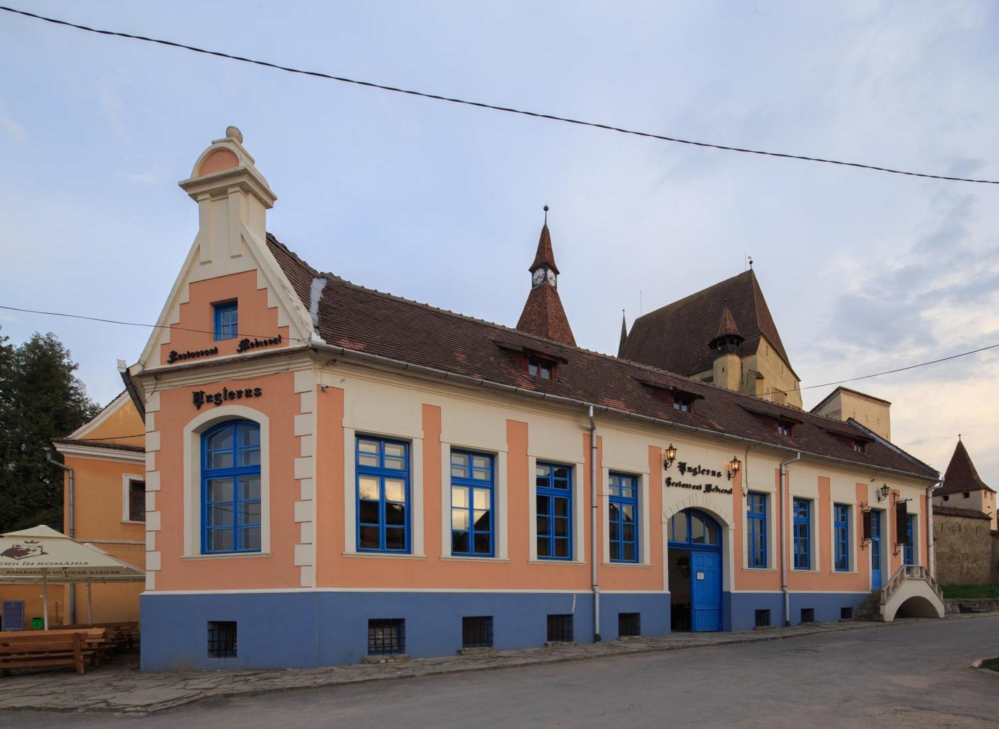 Unglerus Guesthouse Biertan Exterior photo