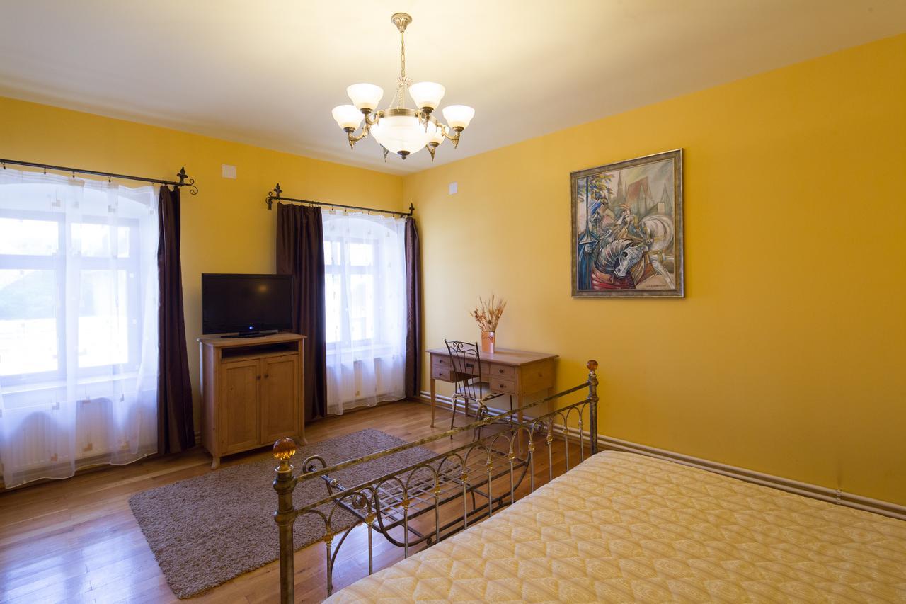 Unglerus Guesthouse Biertan Exterior photo
