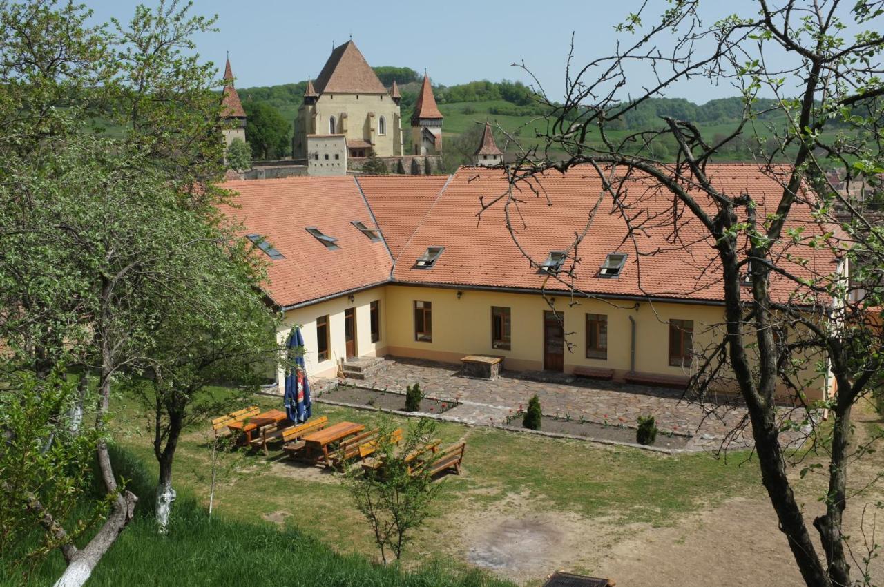 Unglerus Guesthouse Biertan Exterior photo